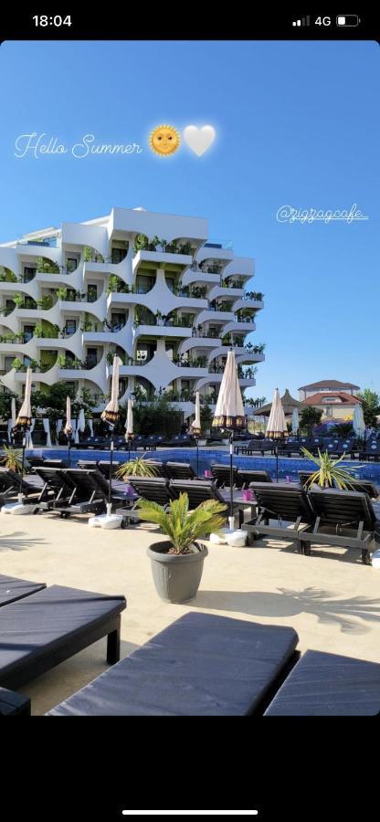 Grazzia Deluxe Apartments Năvodari Exteriér fotografie
