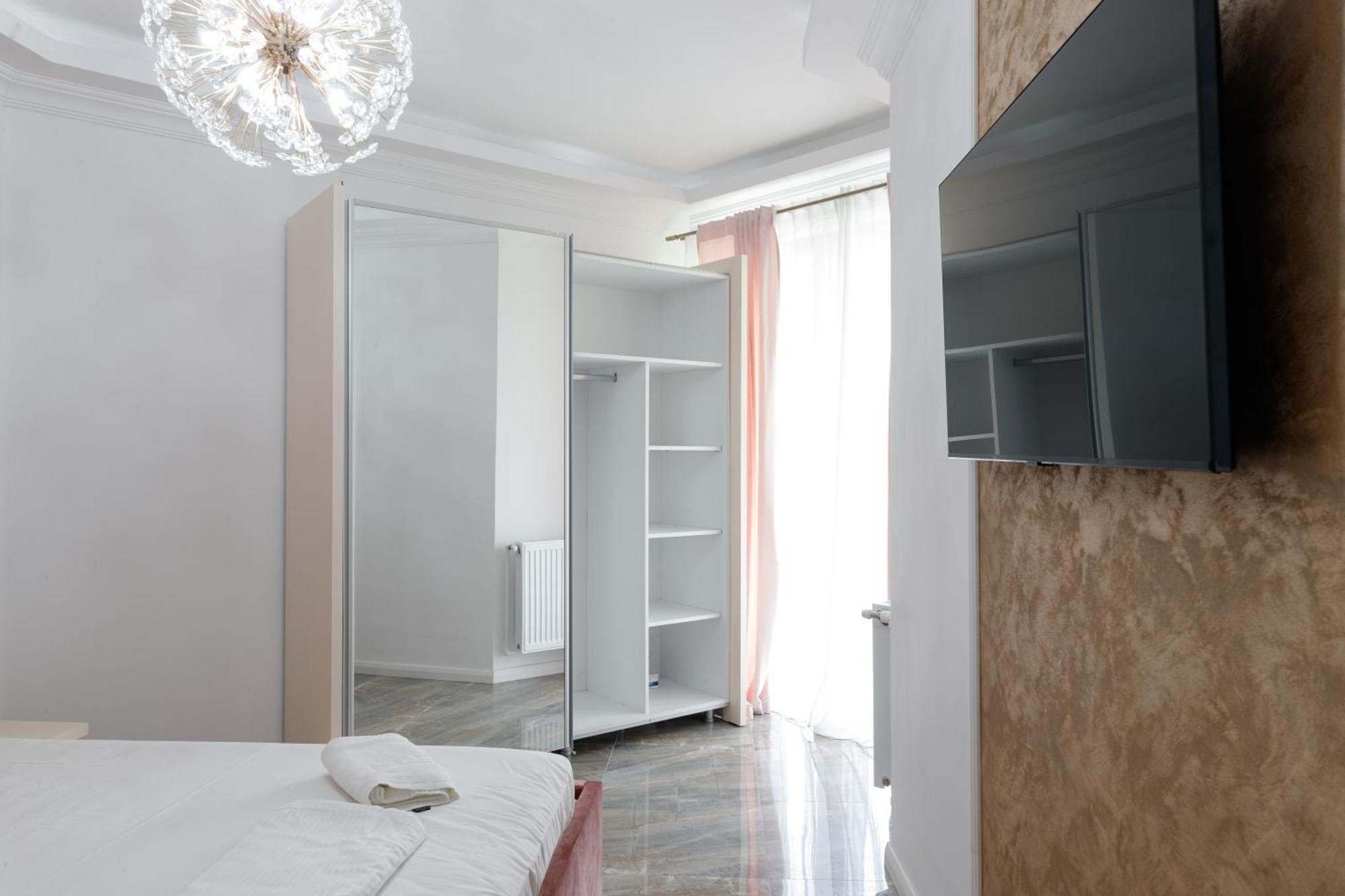 Grazzia Deluxe Apartments Năvodari Exteriér fotografie